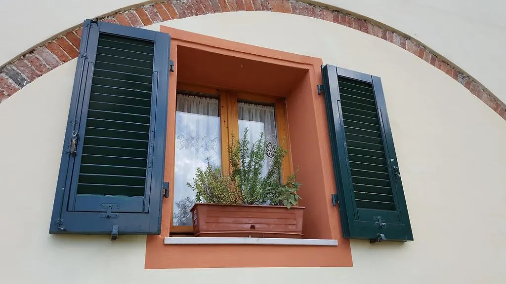 Podere Chiasso Gherardo Peccioli Farm stay